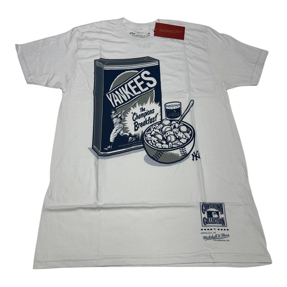 NWT Mitchell & Ness New York Yankees MLB Cereal Graphic Throwback T-Shirt Size M